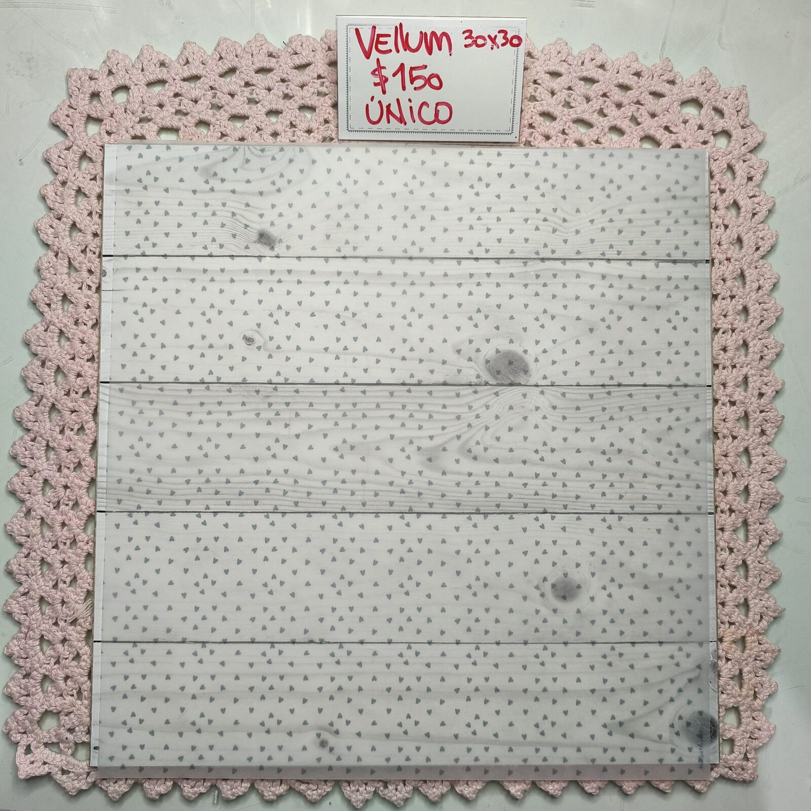 Vellum 30x30 corazoncitos celestes