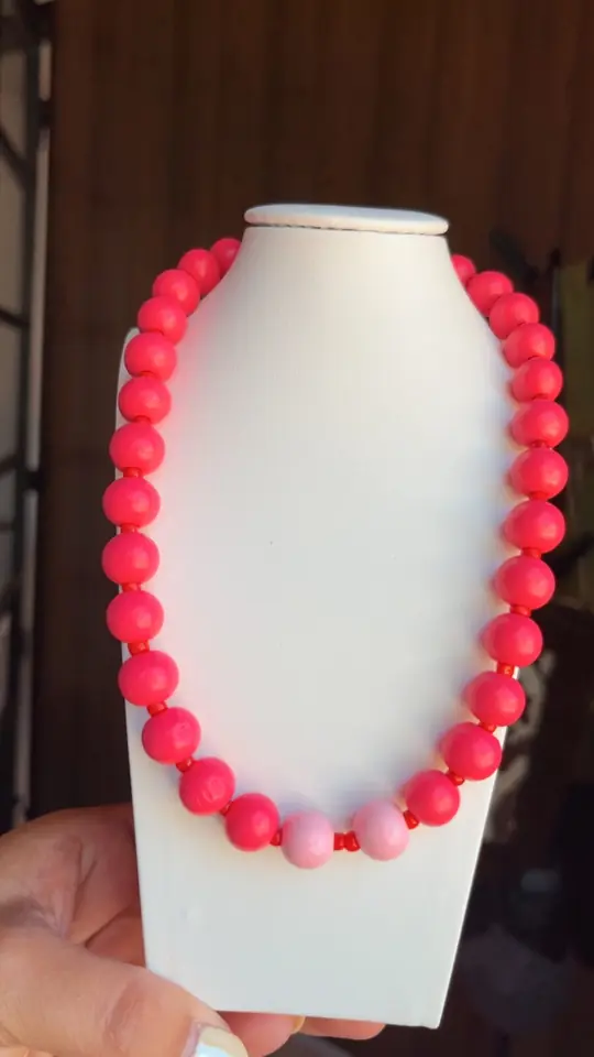 COLLAR CHICLE FUCCIA