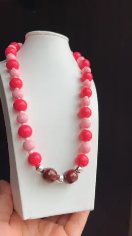 COLLAR CHICLE