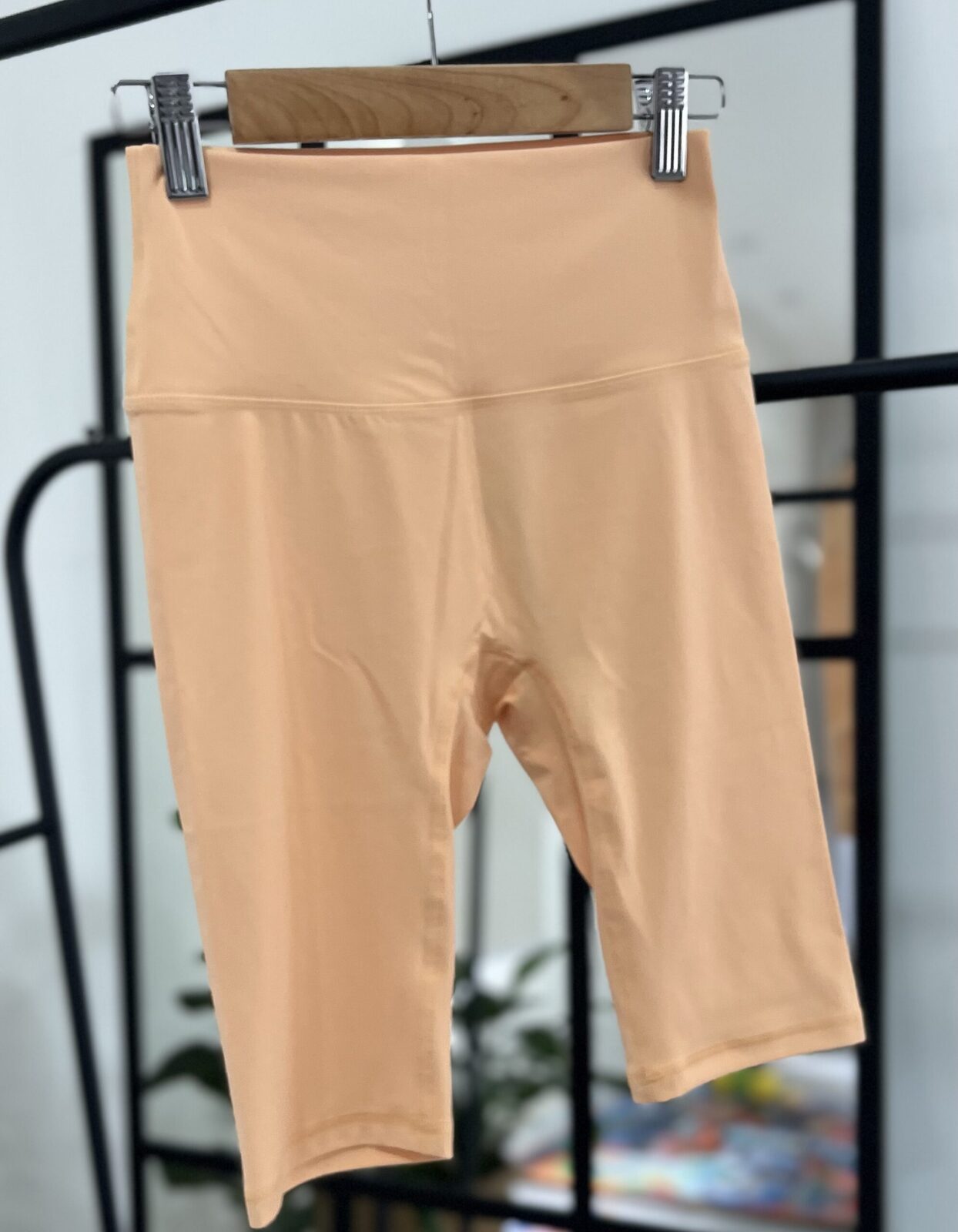 Biker - Soft Peach