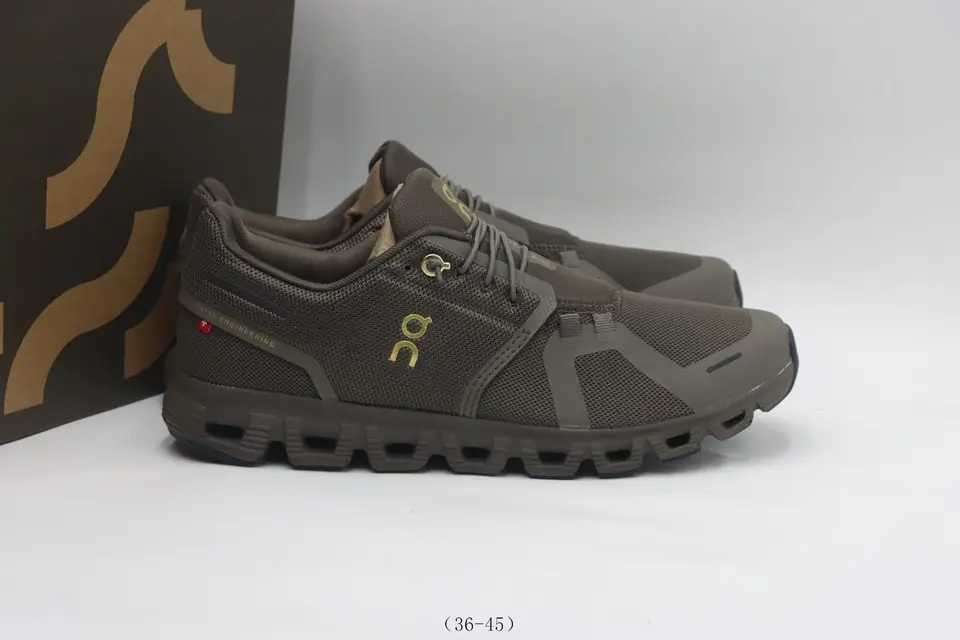 ON CLOUD - On-Running Military Green