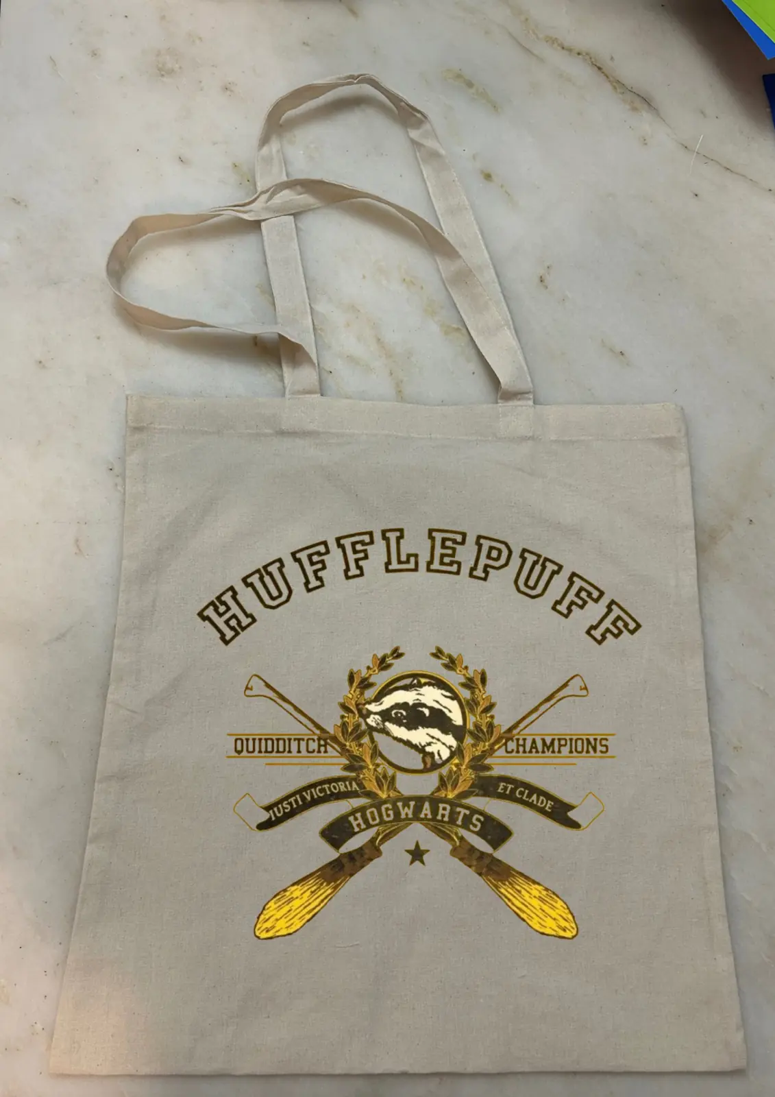 Tote hufflepuff💛