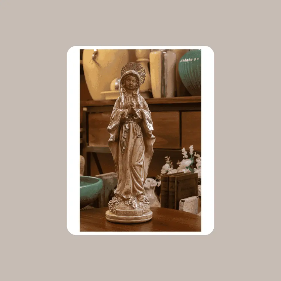 Virgen De Lourdes Beige
