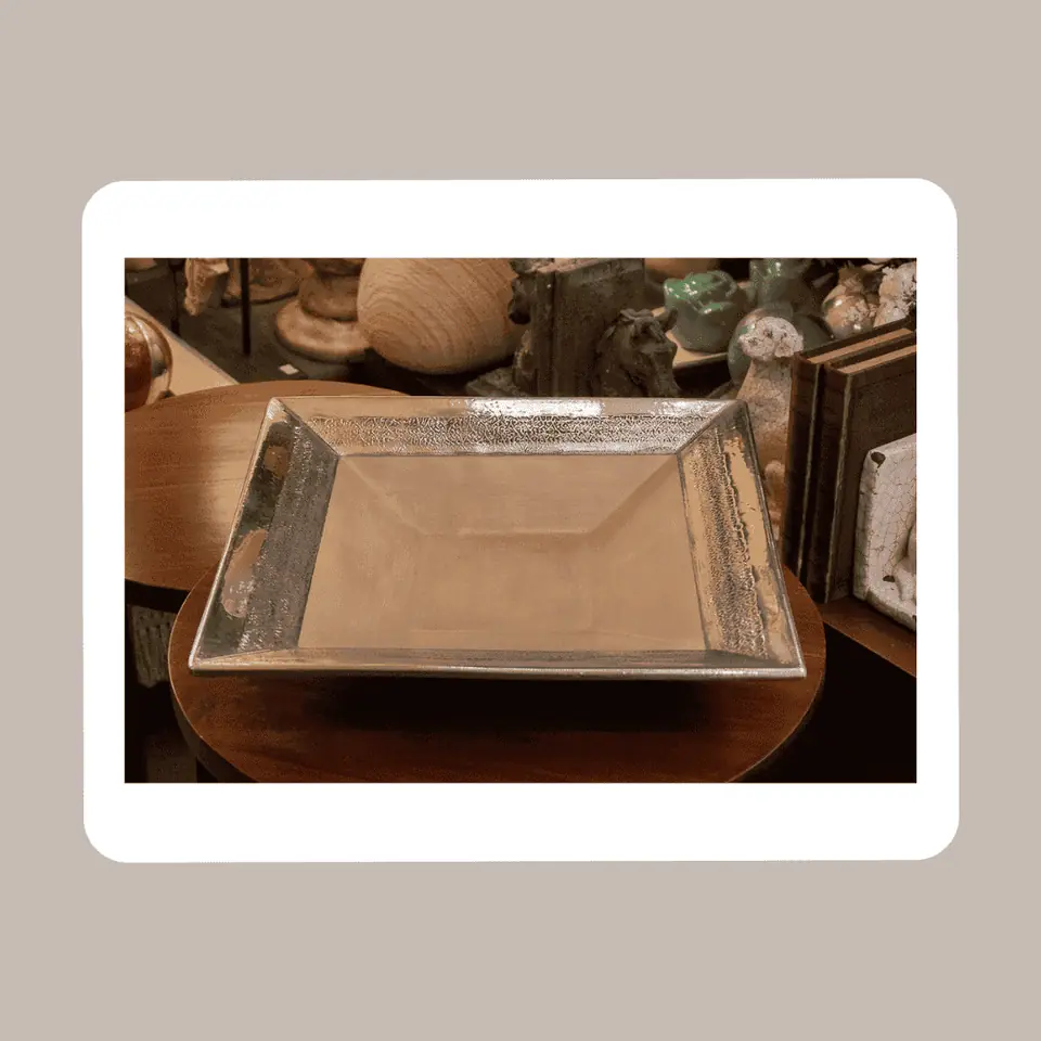Centro De Mesa Cuadrado Beige