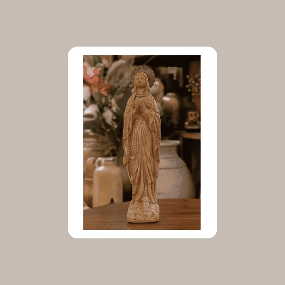 Virgen De Lourdes Con Estaño