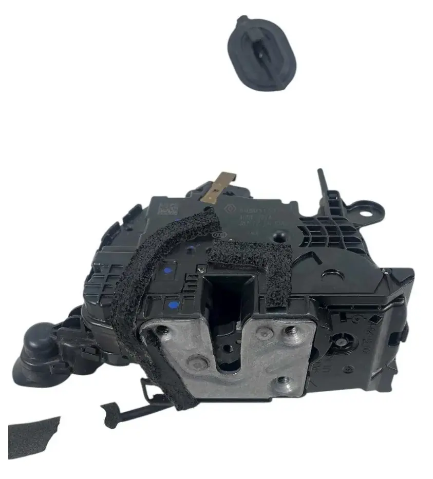 Cerradura Puerta Delantera Izquierda Renault Captur 2016 a 2020 usada