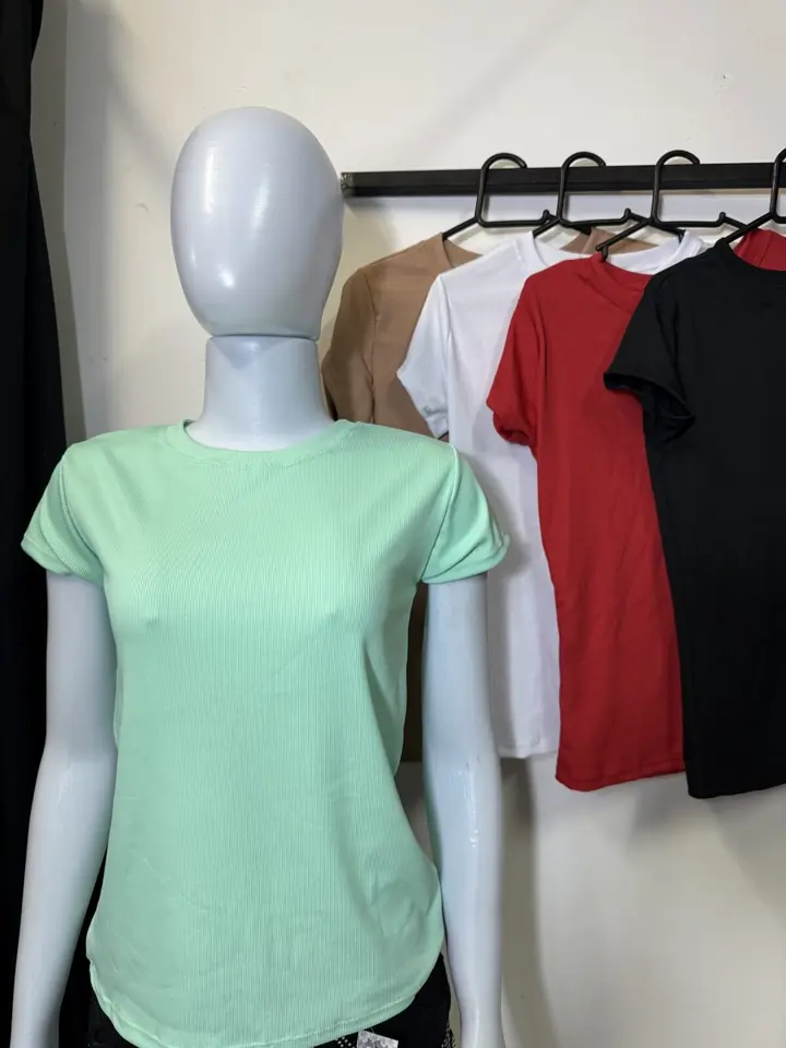 Blusas básicas