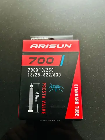 Camara Arisun 700x18-25c 60mm