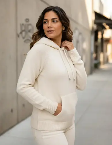 Sweater Buzo Canguro Con Capucha Beige 2