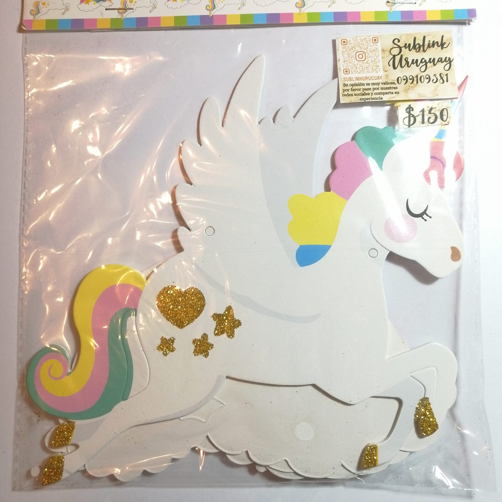 Banderin unicornio con alas