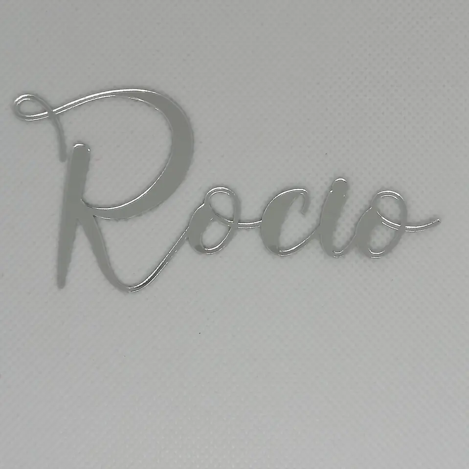 Nombre en acrilico 1.5mm