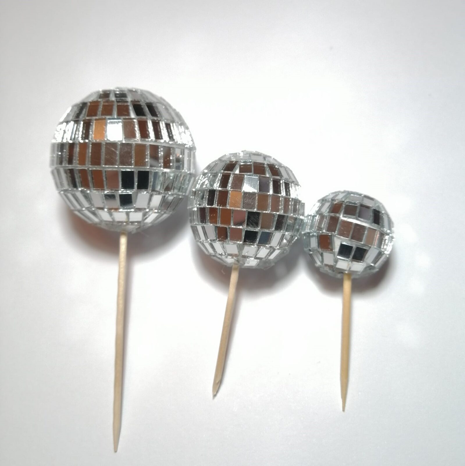 Esfera de espejo tipo bola de disco