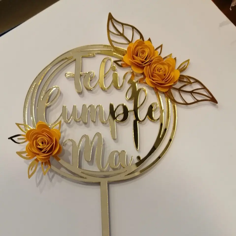 cake topper Feliz cumple Ma! en acrilico con flores