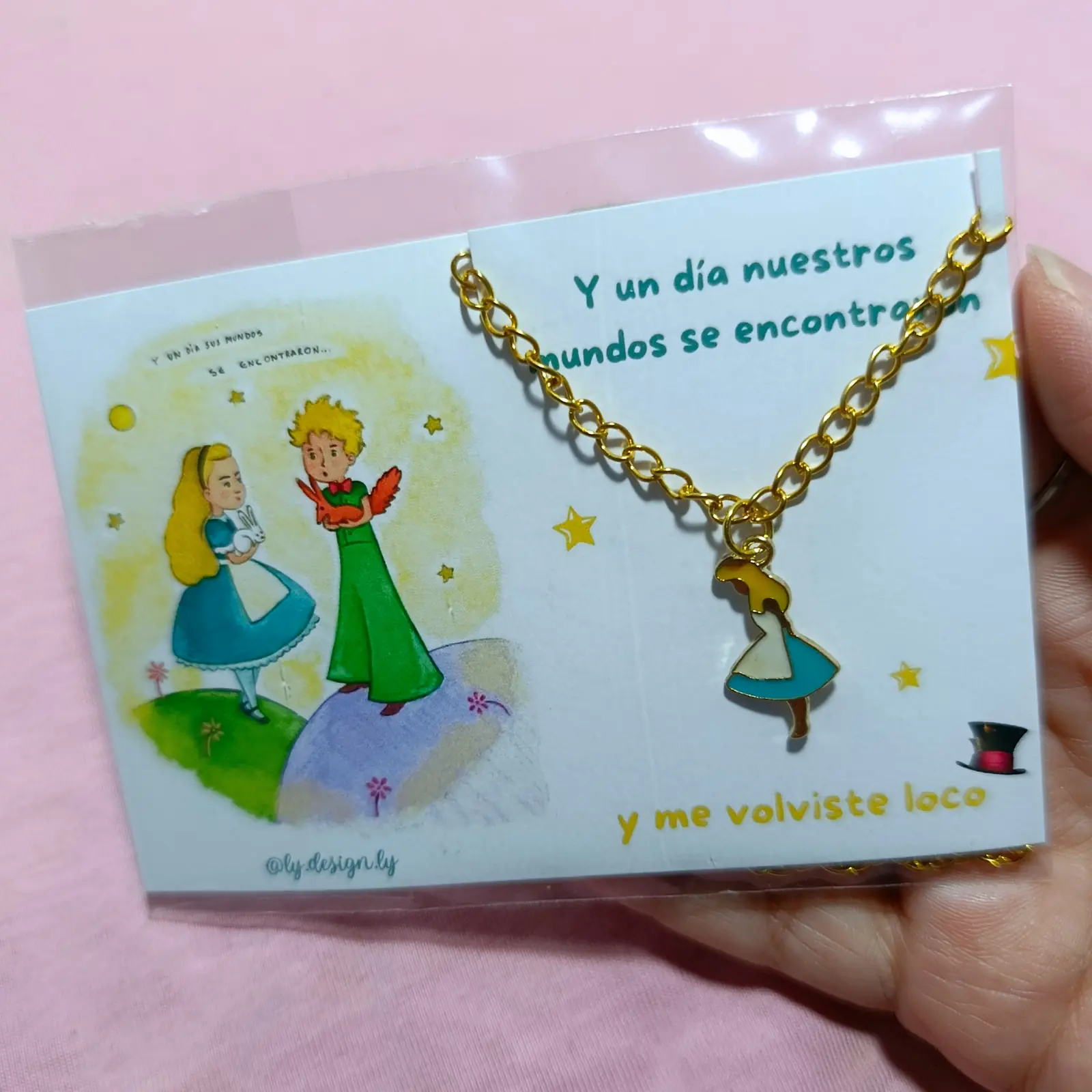 Cadenita Alicia en el país de las maravillas