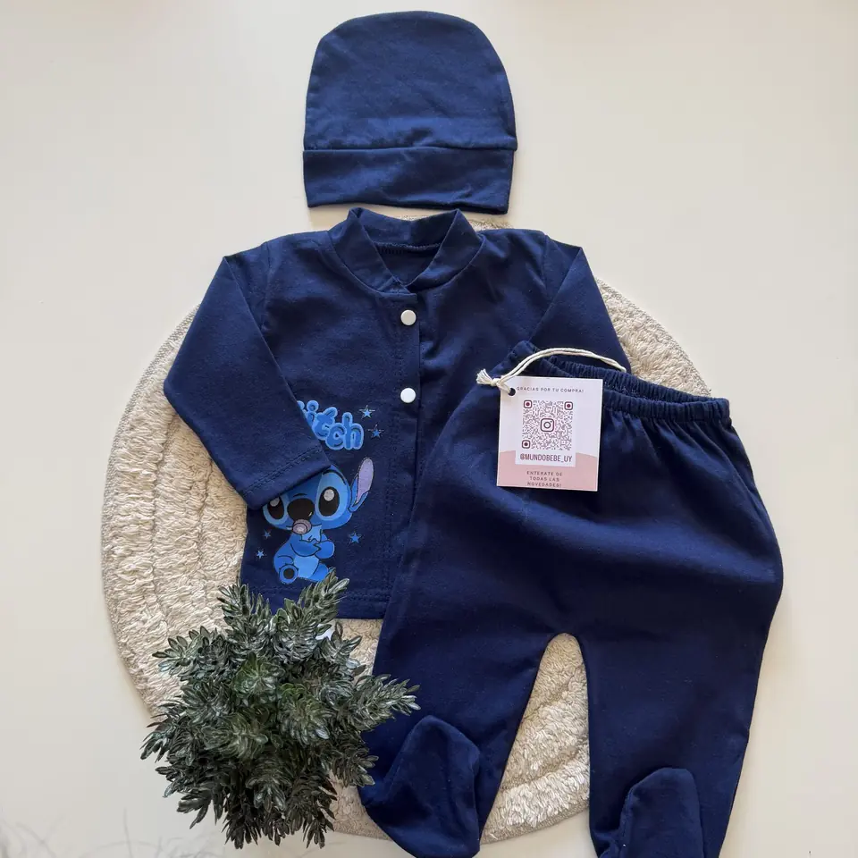 Bata , gorrita y pelele de algodón