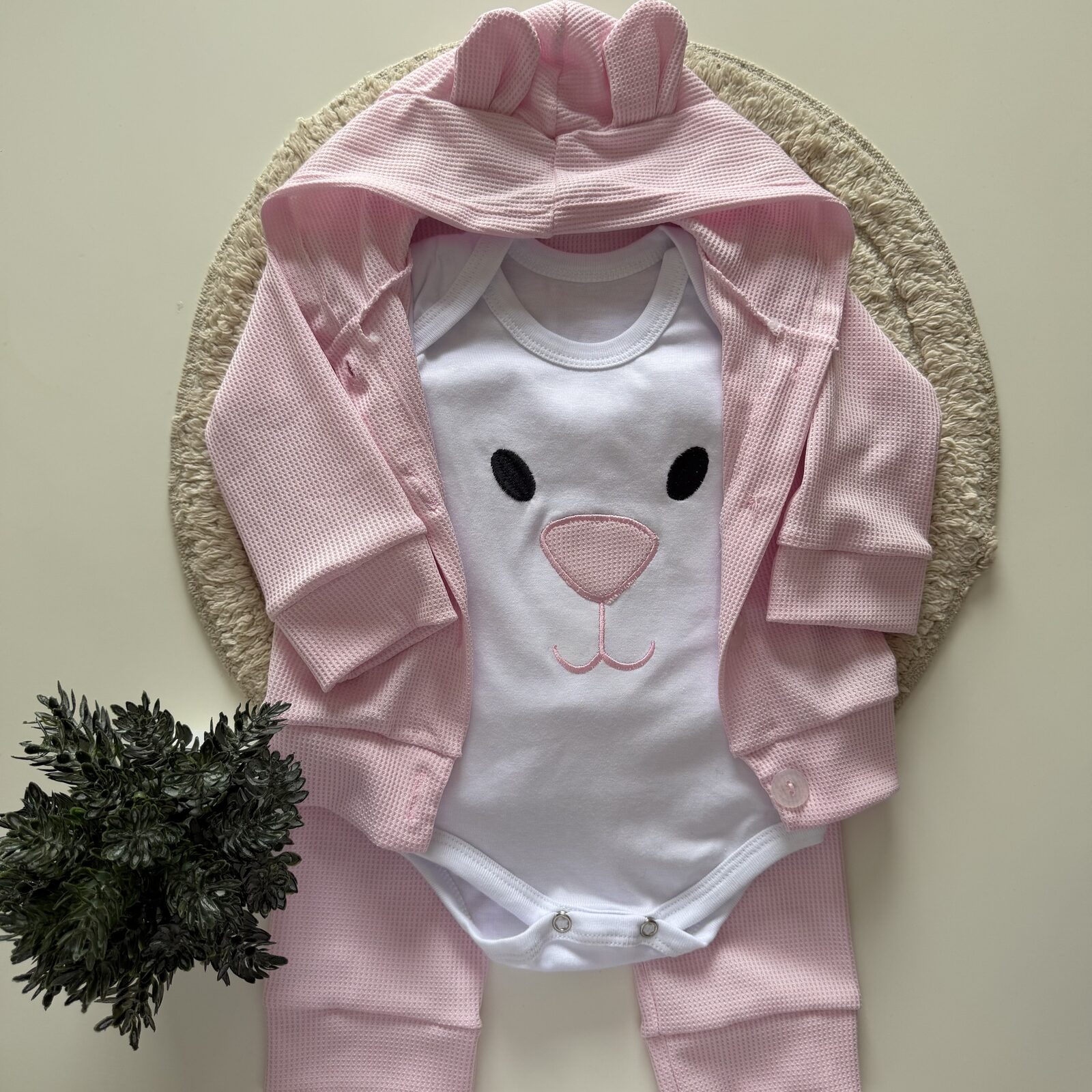 Conjunto tela gofre + body de algodón