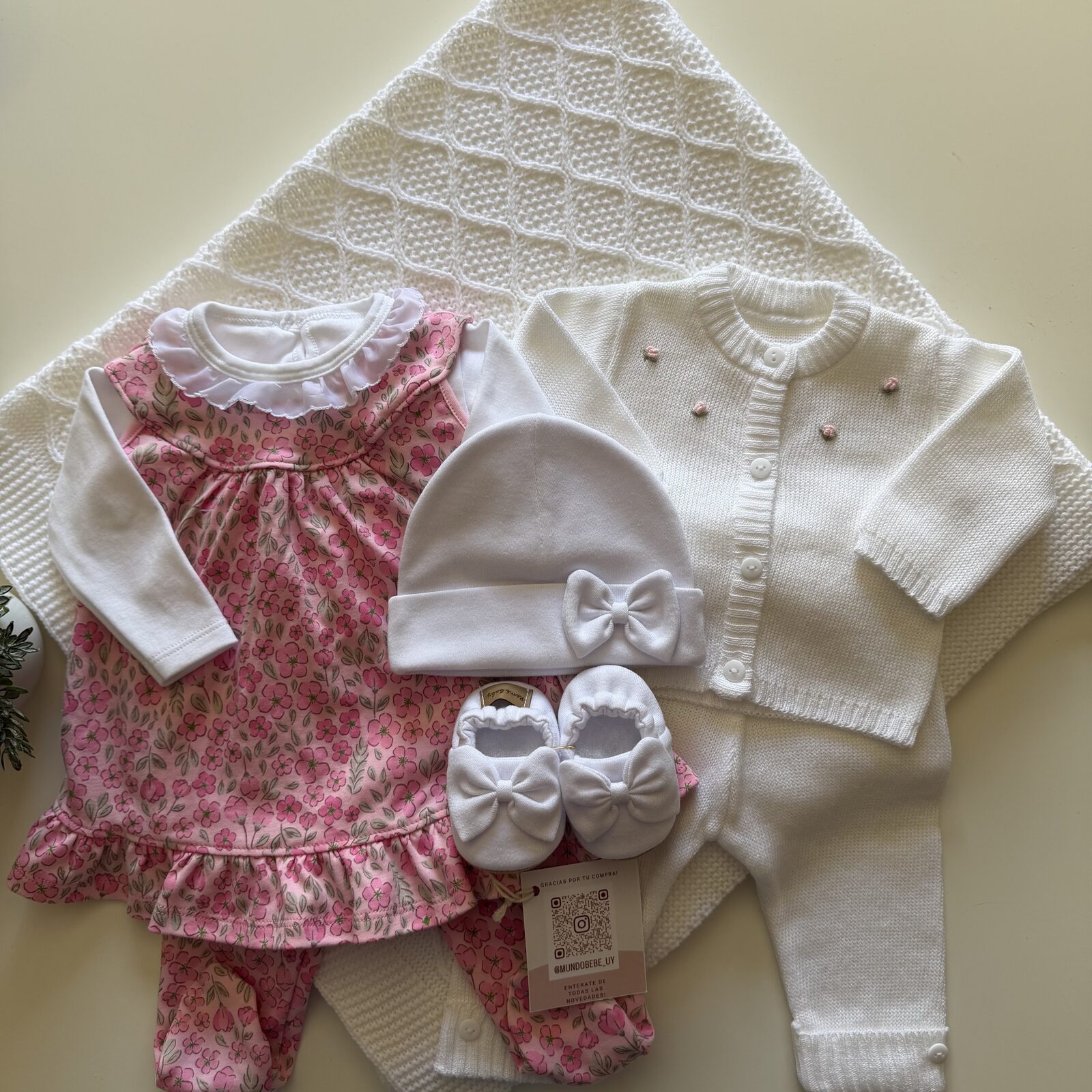Conjunto de hilo algodón + vestido de algodón + pelele de algodón + body de algodón
