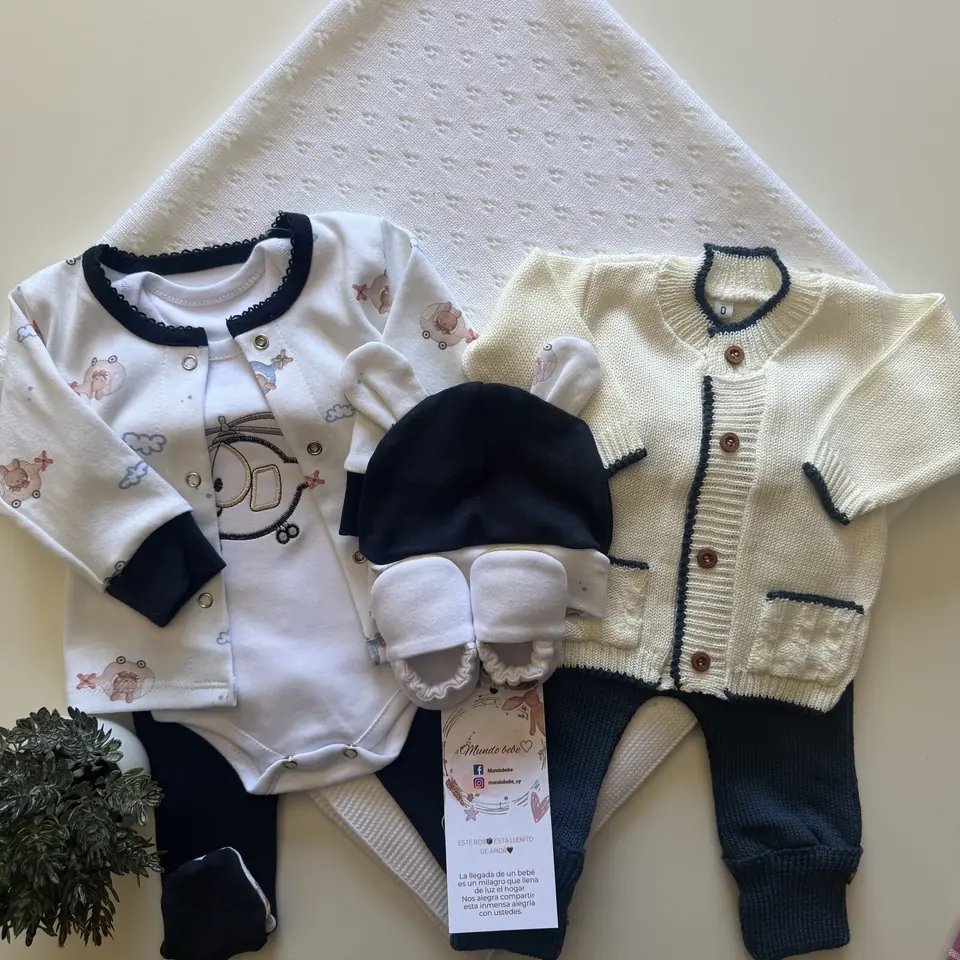Saco , pantalón , body y gorrita de algodón + saco y pantalón de hilo algodón