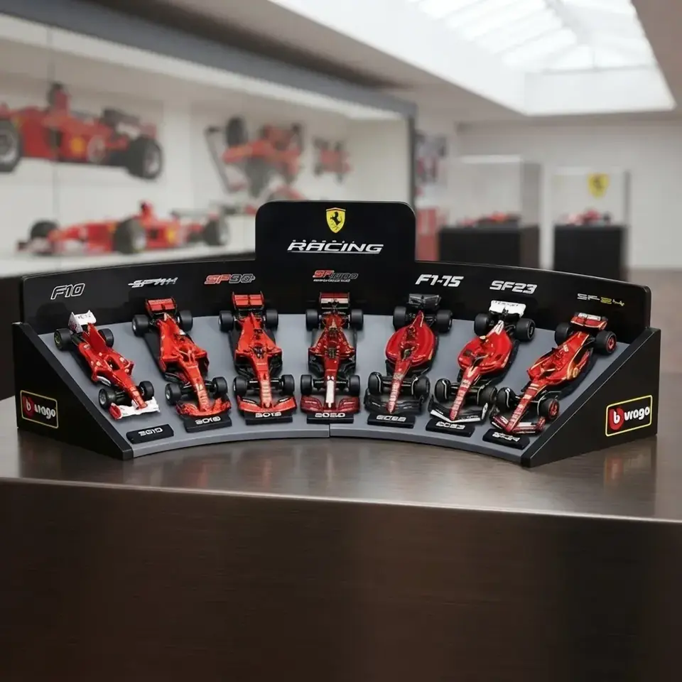 Set x 7 Autos Ferrari con Exhibidor Formula 1 Bburago Escala 1:43 Juguete