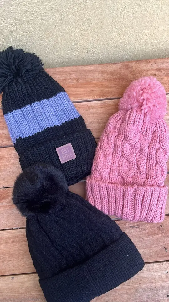 Gorros de lana gruesa