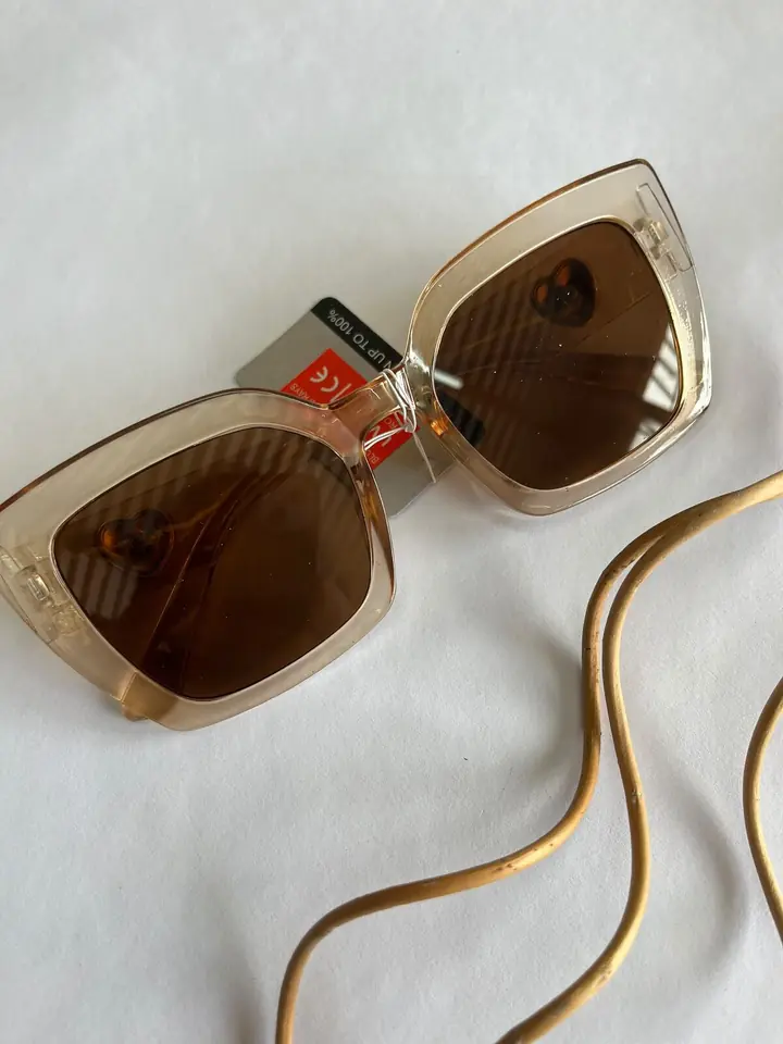 Lentes Mora