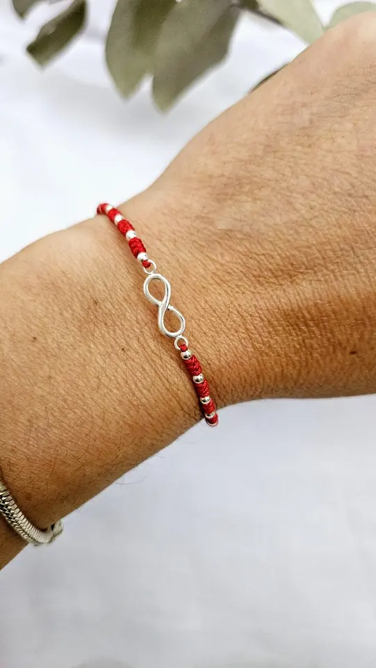 Pulsera regulable infinito y Plata