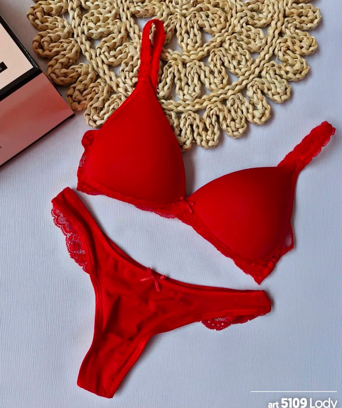 Set encaje L5109