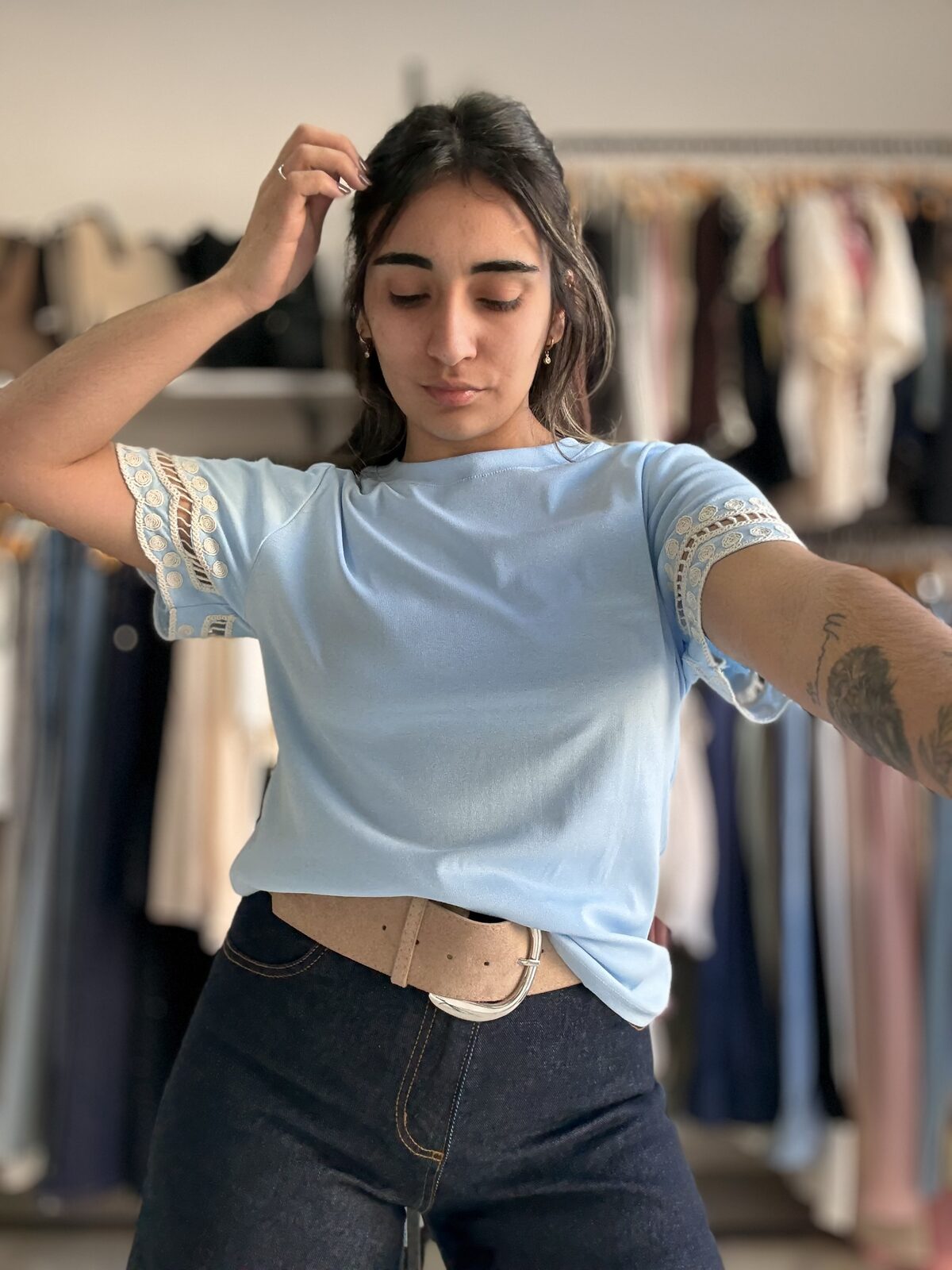 Remera BORDI celeste