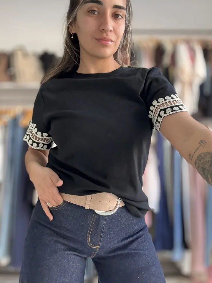 Remera BORDI Black