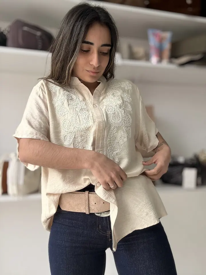 Blusa CELINE beige claro