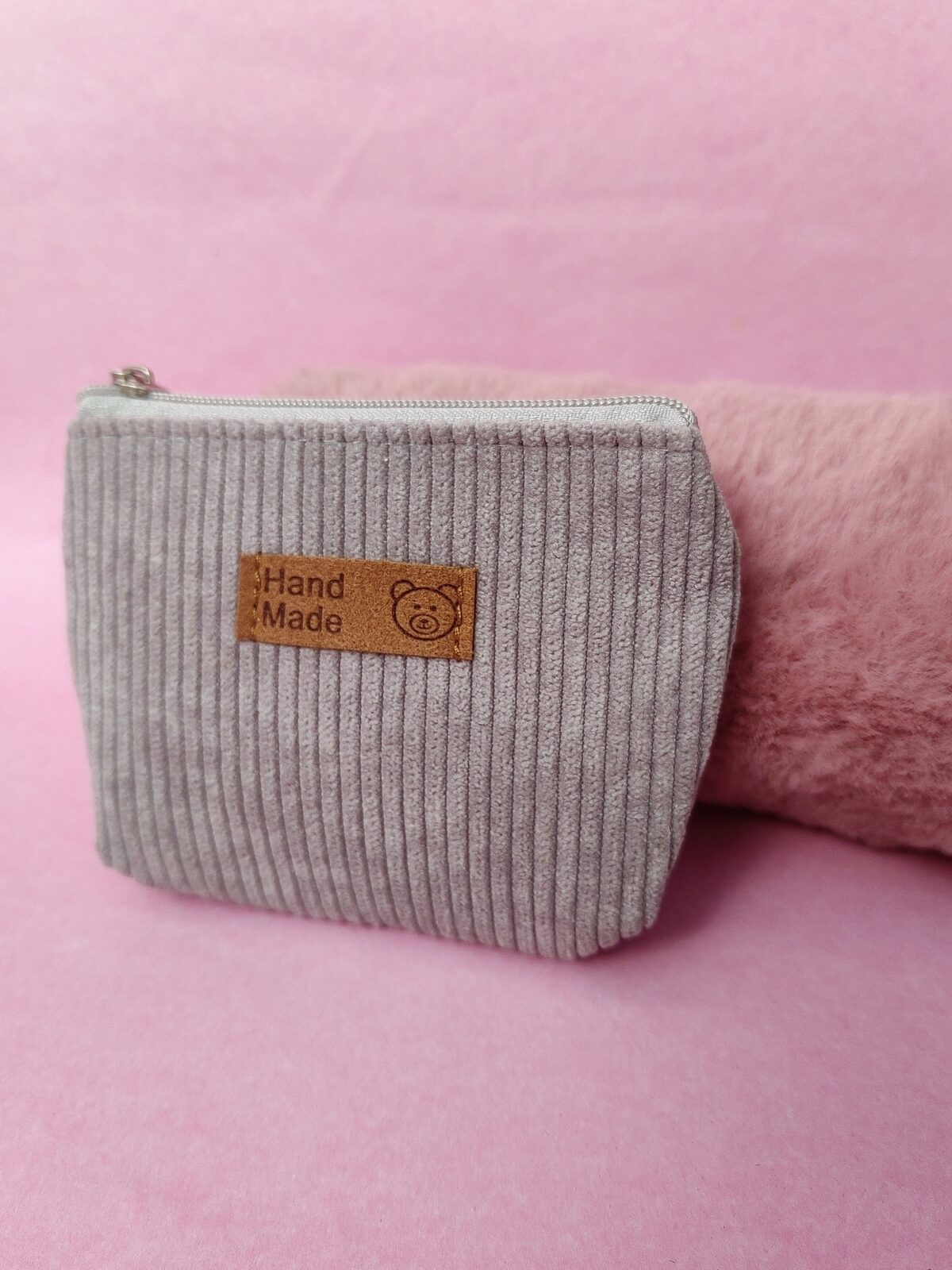 Mini Monedero Corduroy Teddy — Pana Texturada Gris Claro
