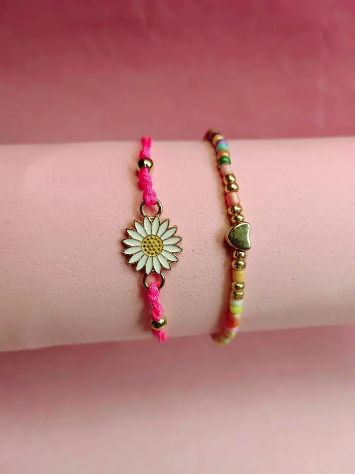 Set de Pulseras de Bijou Daisy Bloom — Hilo Fucsia, Margarita Esmaltada y Cuentas Multicolor