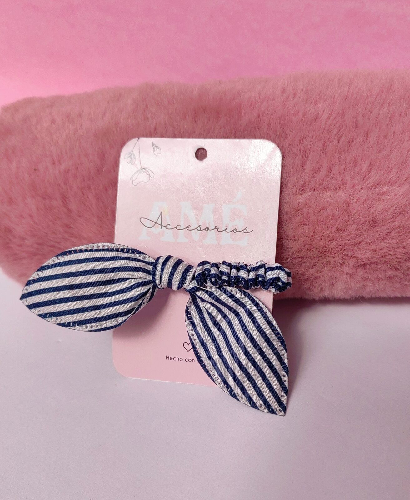 Scrunchie Mini Navy Stripes — Gomita de Cabello con Lazo a Rayas
