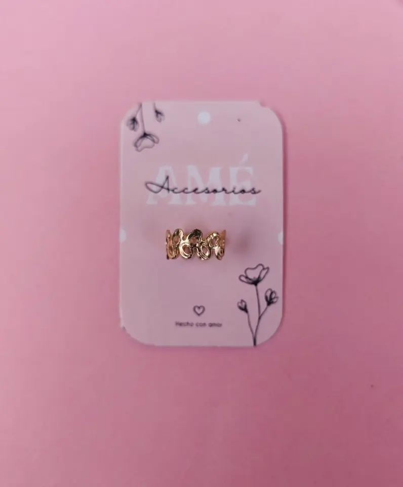 Ear Cuff Wavy Braided Gold