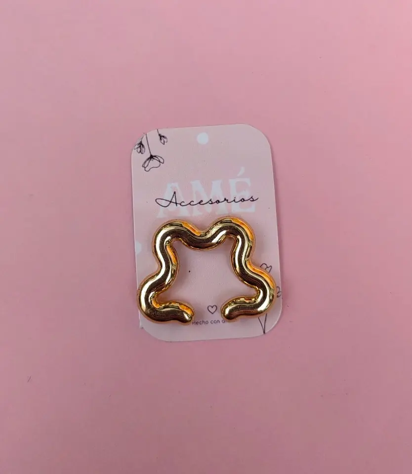 Ear Cuff Wavy Organic Gold