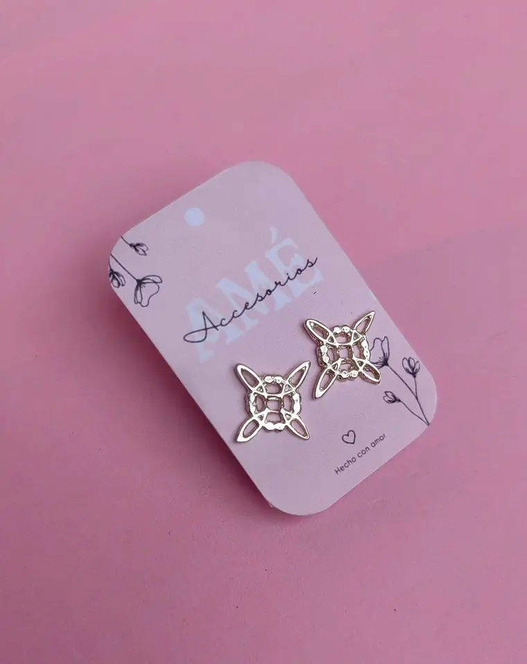 Aros Celtic Knot Silver Plated