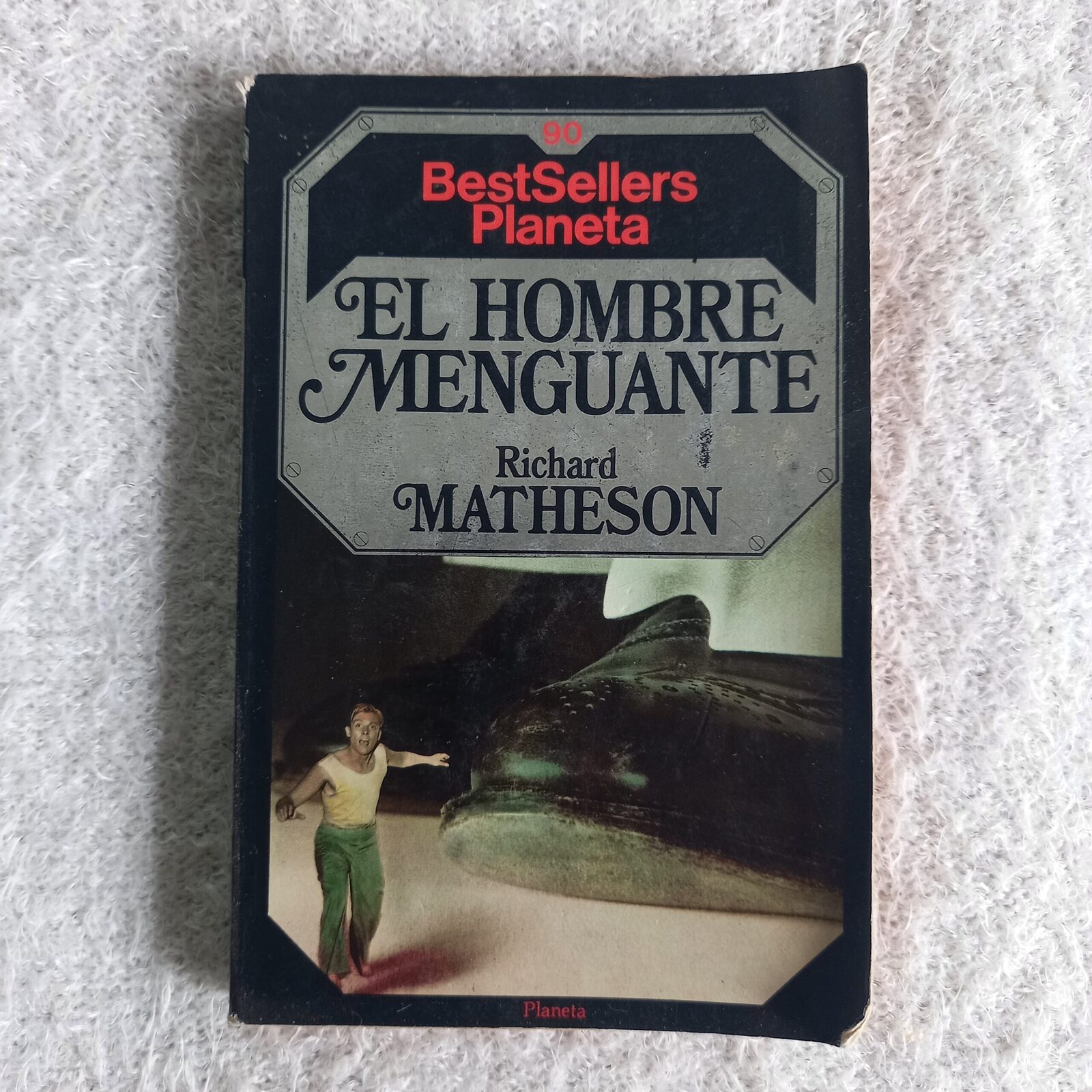 El hombre menguante. Richard Matheson