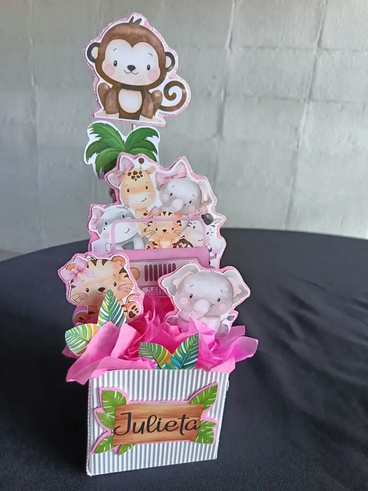 Centro de mesa  safari nena  personalizados