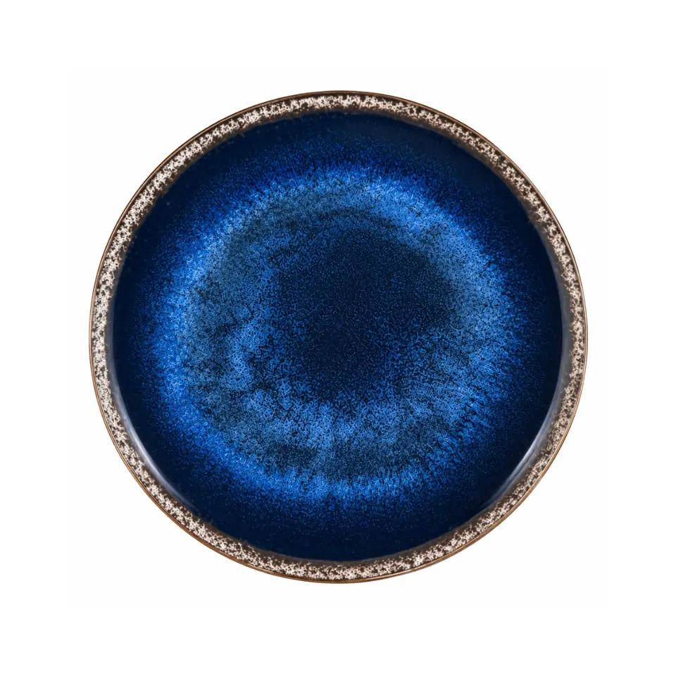 Plato azul de cerámica