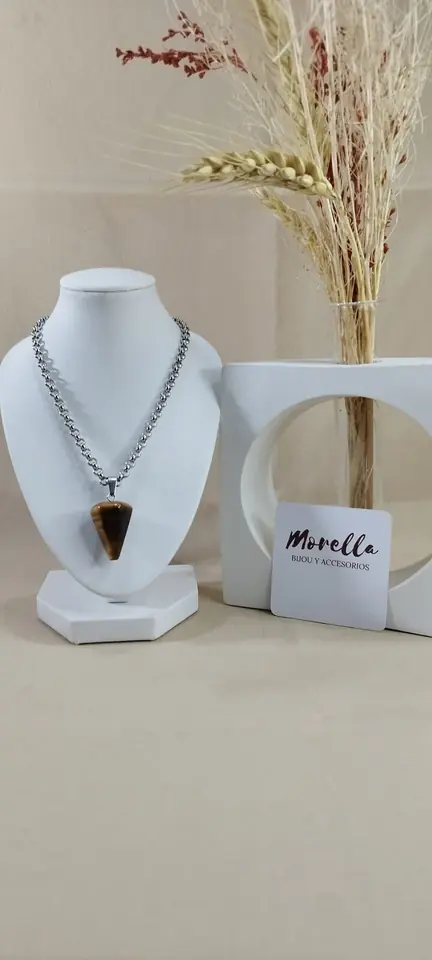 Cadena con dije ojo de tigre