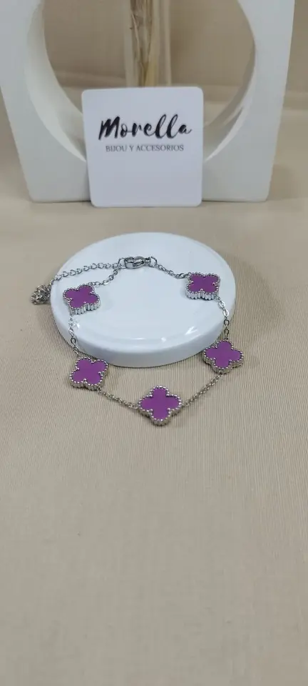 Pulsera trebol violeta