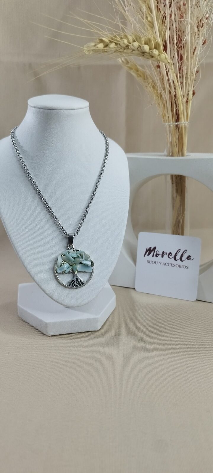 Cadena con dije de Larimar