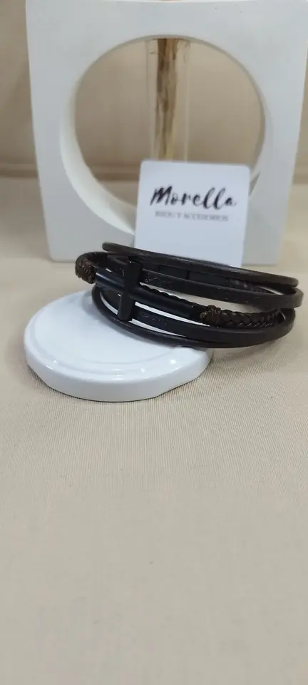 Pulsera marron cruz / negra