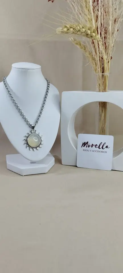 Cadena y dije Opalina