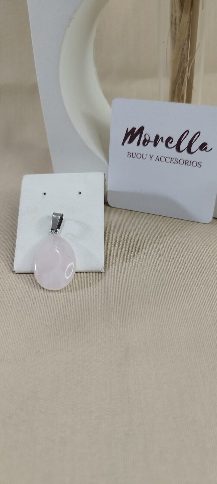Dije modelo cuarzo rosa