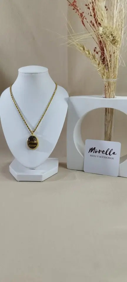 Cadena con dije ojo de tigre