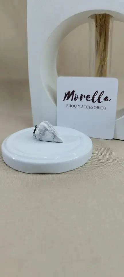 Dije Howlita