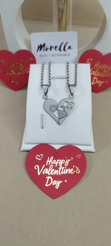 Conjunto  de 2 cadenas con dije para dividir