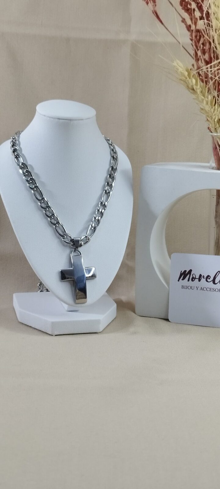 Cadena con dije cruz