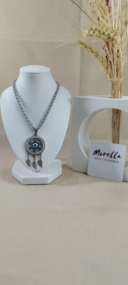Cadena con dije mandala con ojo turco